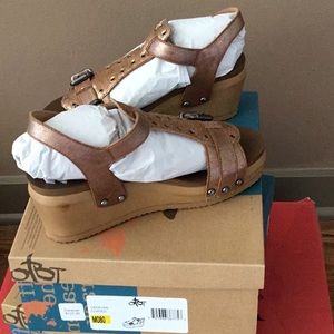 OTBT Caravan Wedge Sandals